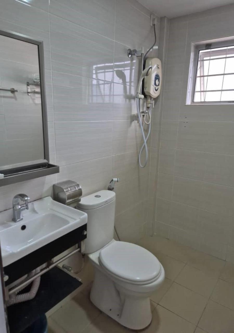 Angsoka Hotel Teluk Intan Exteriör bild
