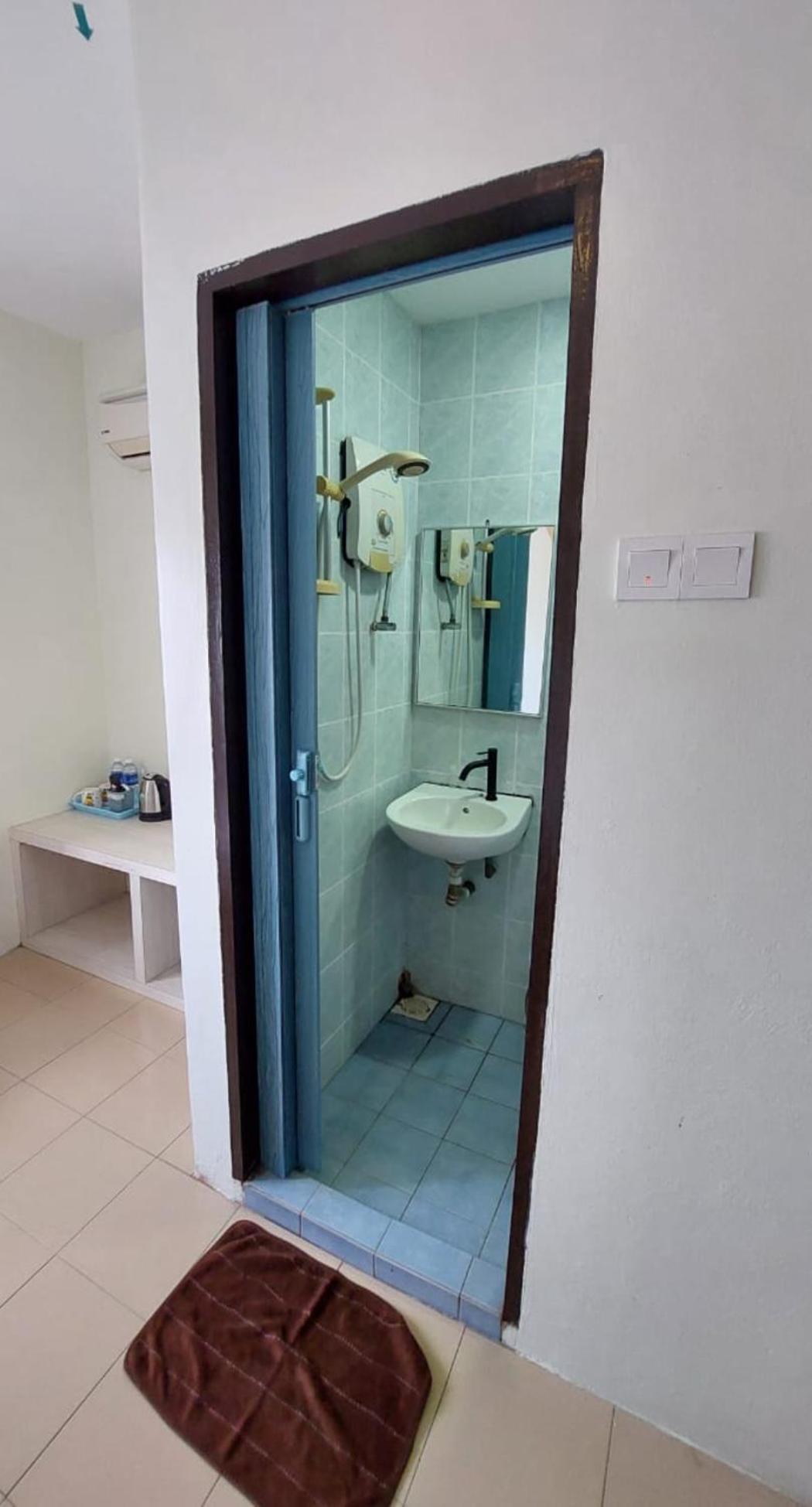 Angsoka Hotel Teluk Intan Exteriör bild