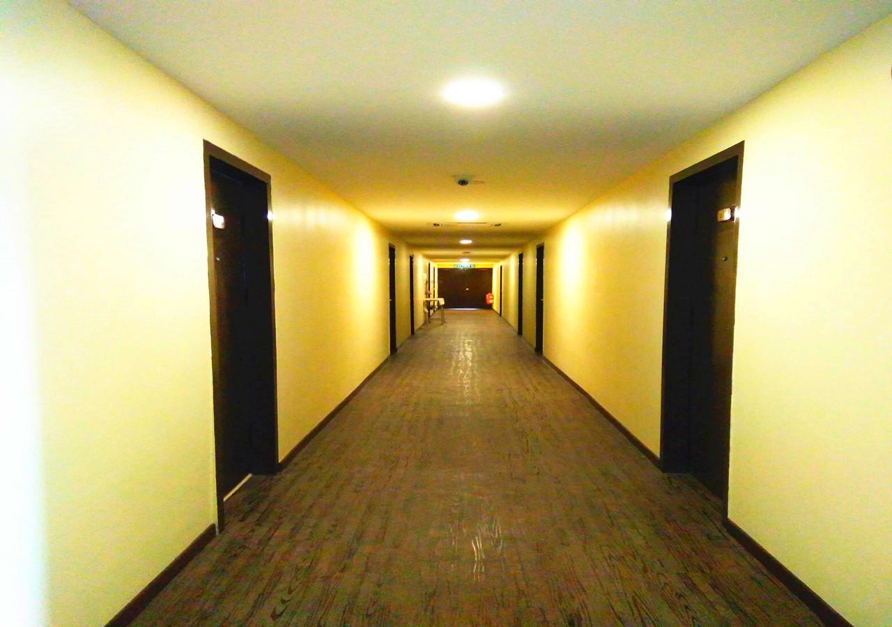 Angsoka Hotel Teluk Intan Exteriör bild